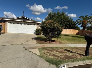 3102 W Richert Ave, Fresno, CA 93722