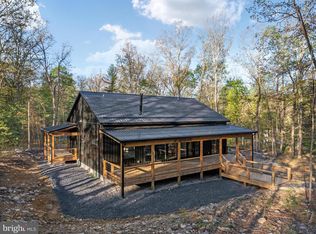 606 Evergreen Farms Dr, Wardensville, WV 26851
