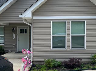 105 Highland Dr #A, Harriman, TN 37748