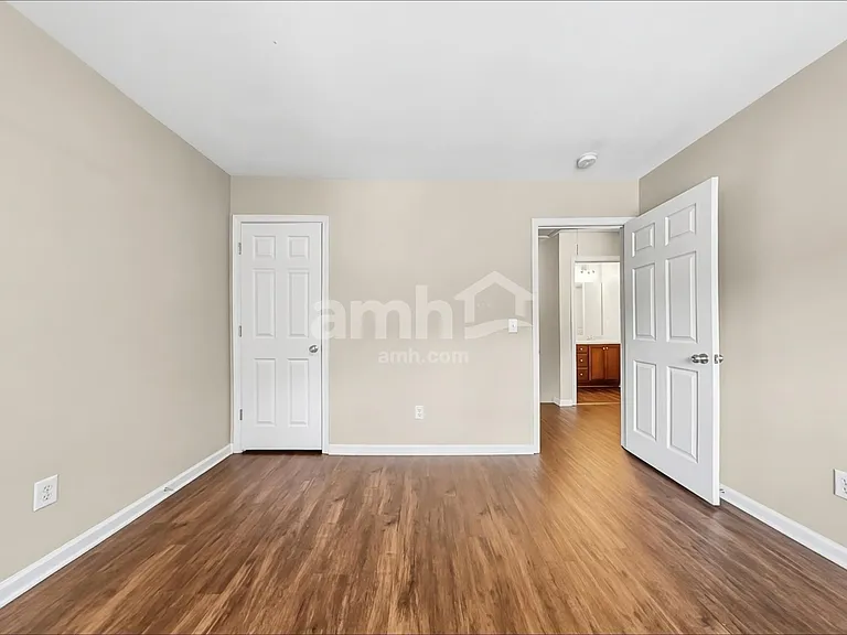 263 Island Green Rd — Photo 12