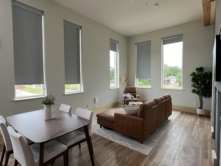 501 N Main St #203 — Photo 9