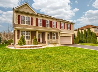 1289 Deer Creek Dr, Dyer, IN 46311