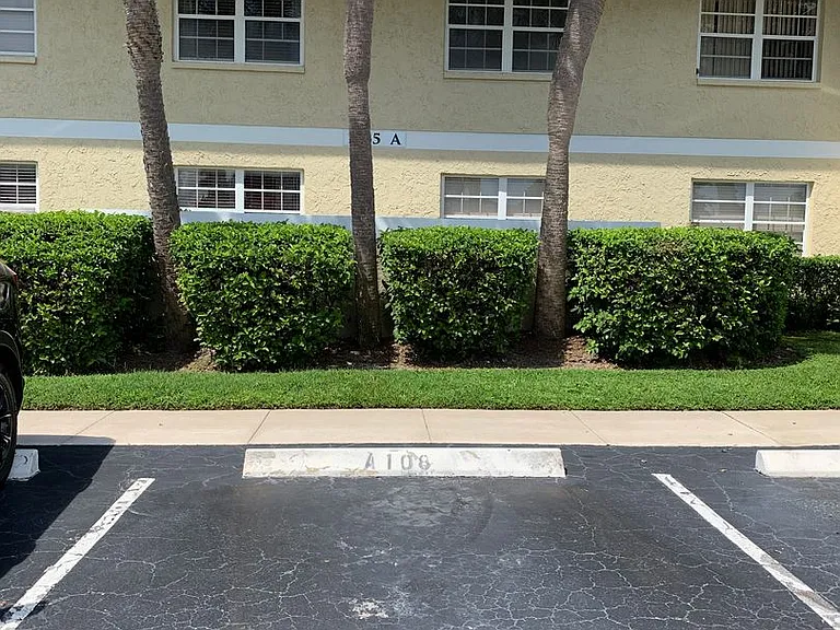 1565 SE Royal Green Cir #A108 — Photo 8