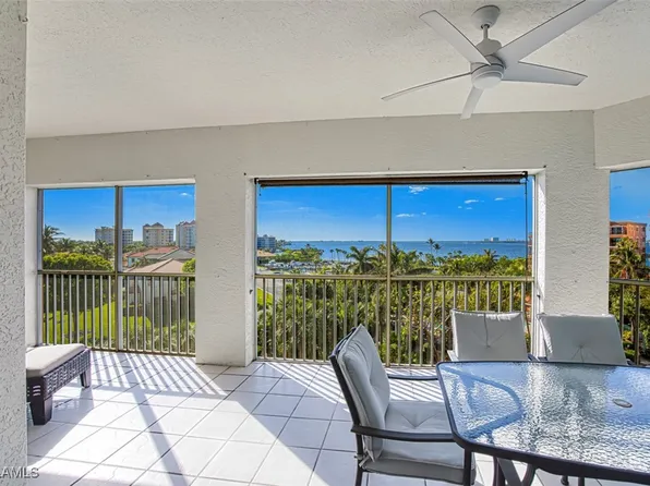 14817 Laguna Dr APT 403, Fort Myers, FL 33908