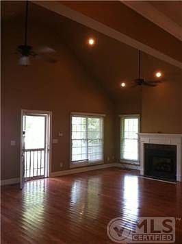 3rd image of 136 Parsons Green Cir