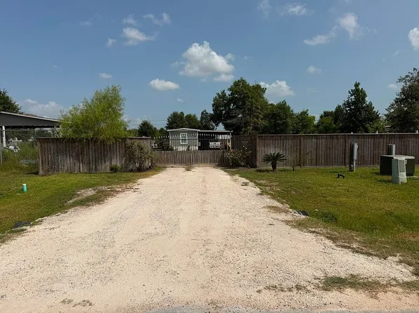 2119 Road 5502, Cleveland, TX 77327