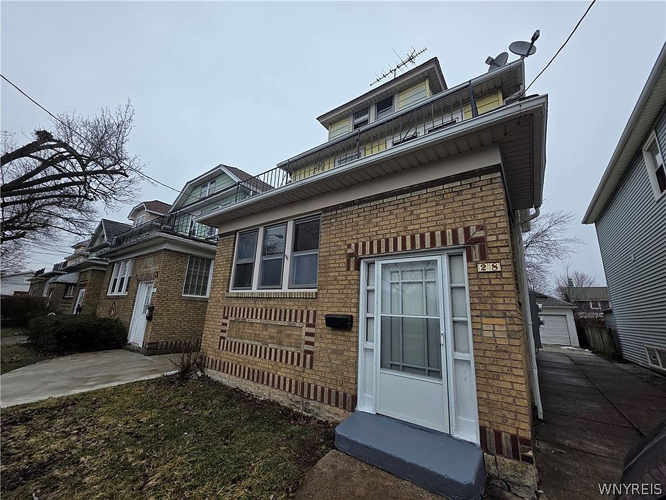1st image of 28 Blum Ave