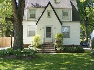 23745 Frank St, North Olmsted, OH 44070