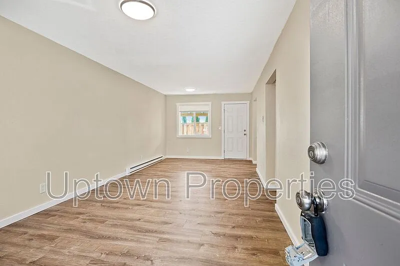 1 bed, 1.0 bath, 750 sqft, $1,295 — Photo 3