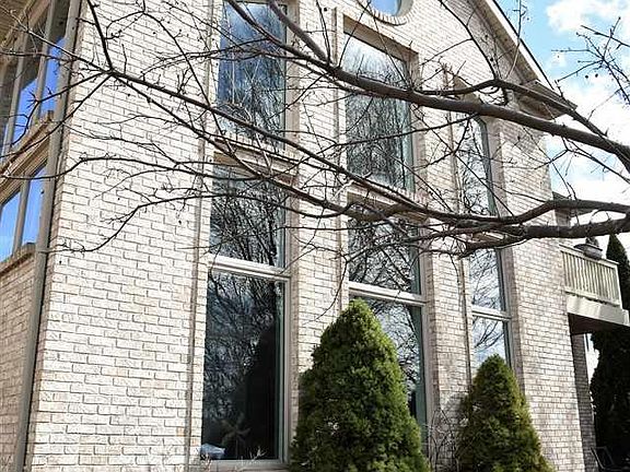 4th image of 37885 Lakeshore Dr