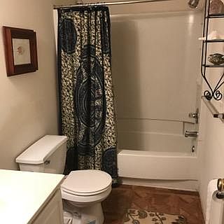 2nd Bathroom