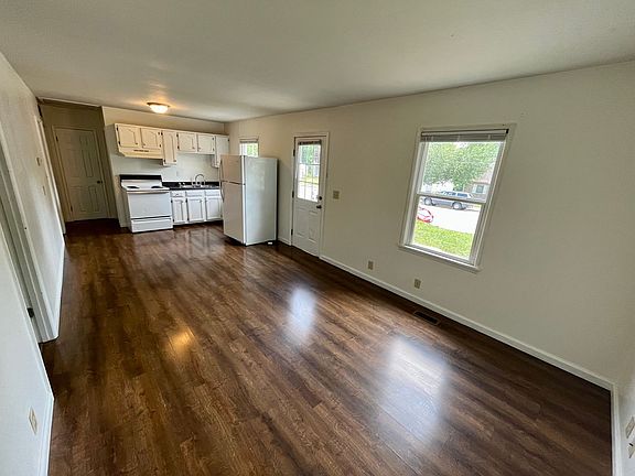 3rd image of 703 W Main St #Wm703a