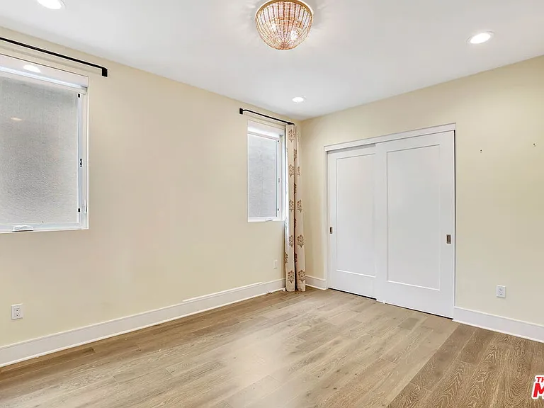 1414 1/2 N Stanley Ave — Photo 15