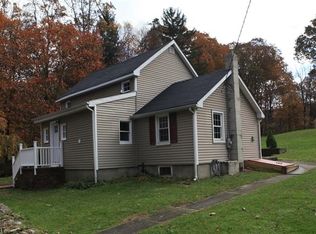 564 Valley Rd, Oxford, NJ 07863