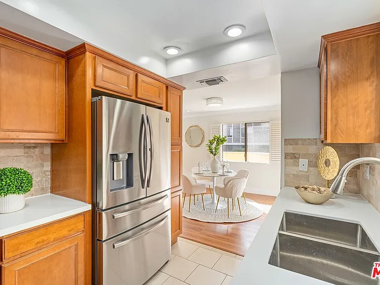 1716 Brockton Ave #101 — Photo 10