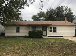 557 NW Lorna St, Burleson, TX 76028