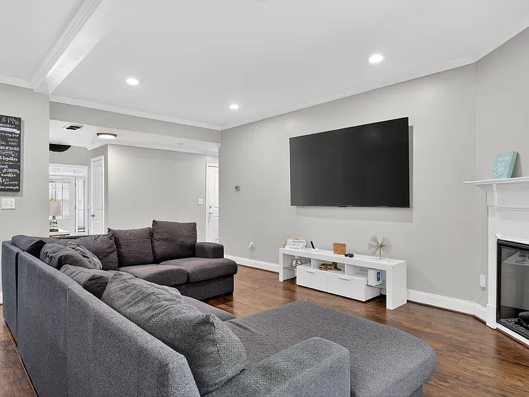 3066 Dolostone Way — Photo 18