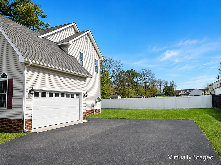 5535 Jahnke Rd — Photo 3