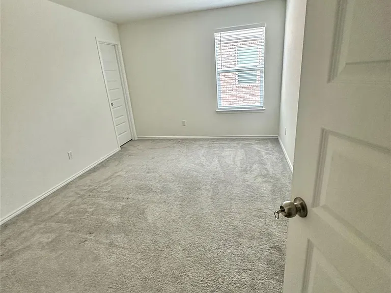 4406 Venticano Pl — Photo 35