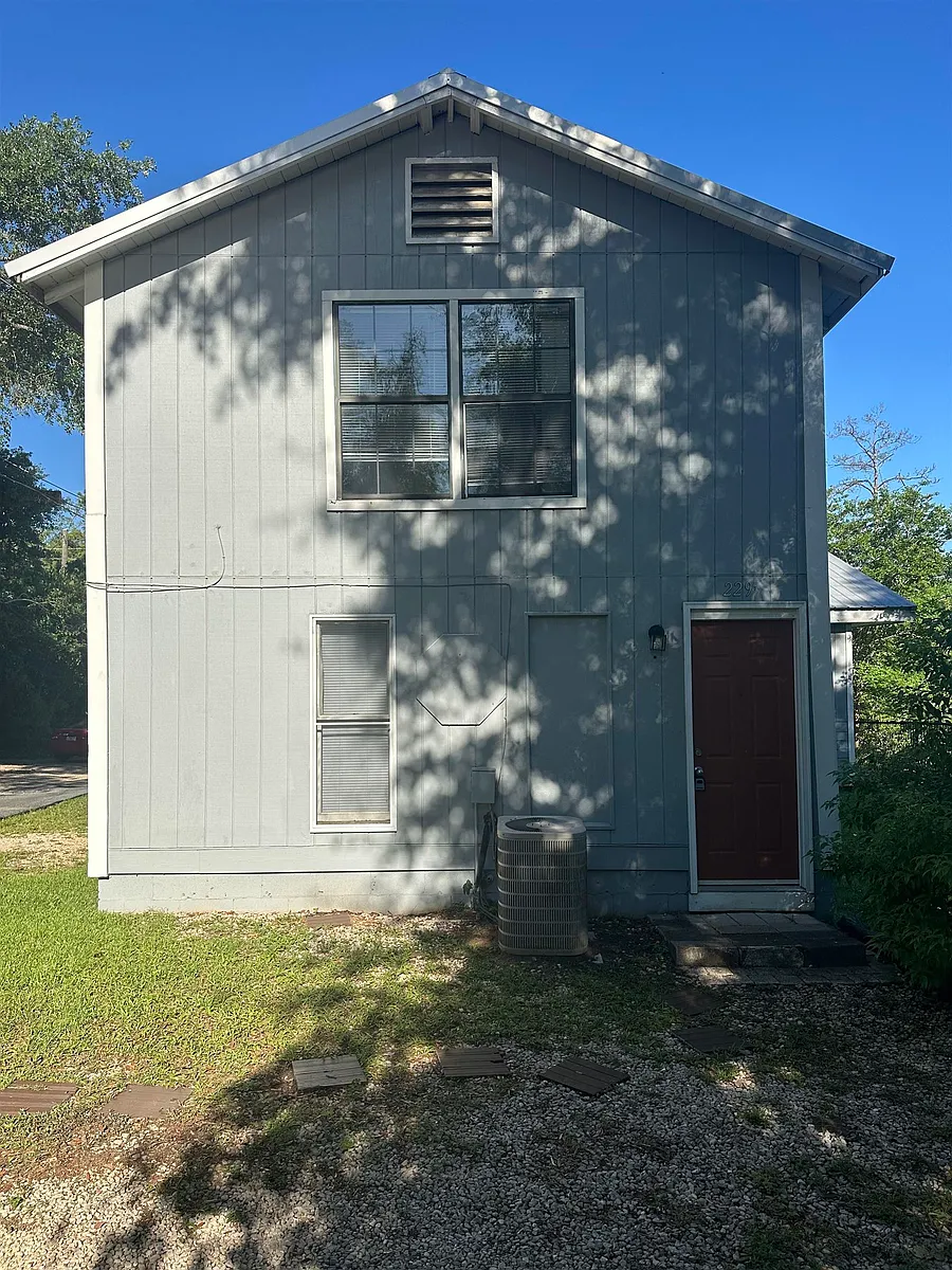 Building Photo - 229 S Lipona Rd #B