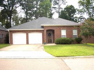 205 Stoneybrook Dr, Brandon, MS 39042
