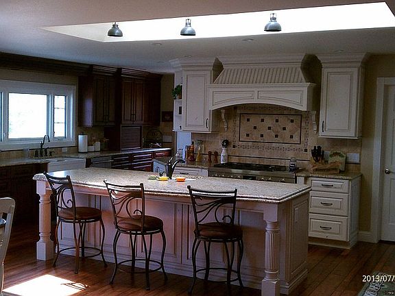 Kitchen - Island