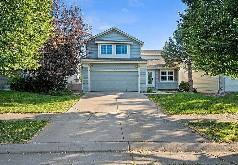 4635 W 63rd Pl — Photo 2