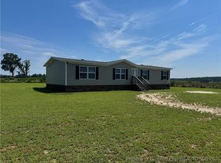 93 Westbrook Rd, Clinton, NC 28328