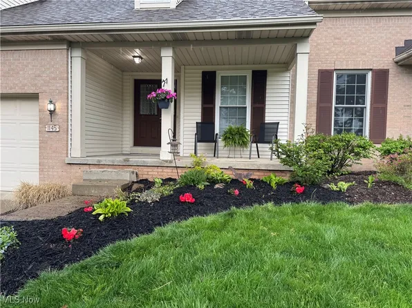 1145 Cookhill Cir, Akron, OH 44312