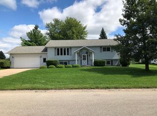 803 Conner St, Viroqua, WI 54665
