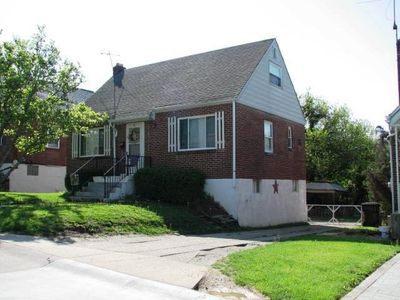 70 Bon Jan Ln, Highland Heights, KY, 41076