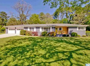 8911 Louis Dr SE, Huntsville, AL 35802