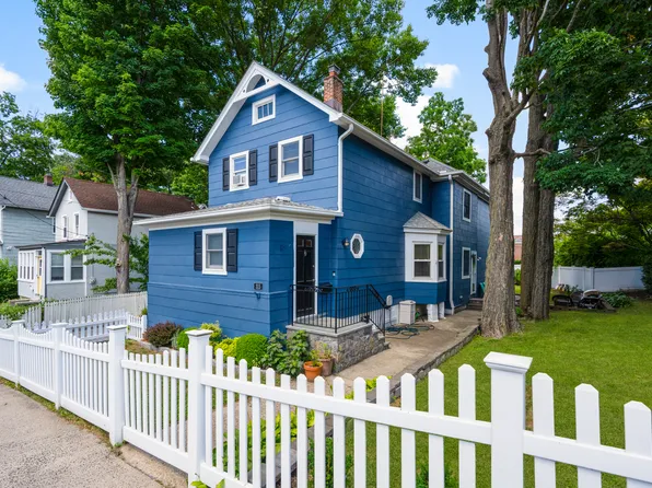 315 Maple Ave, Mamaroneck, NY 10543
