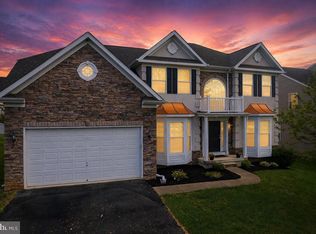 27 Sparkling Brook Rd, Ranson, WV 25438