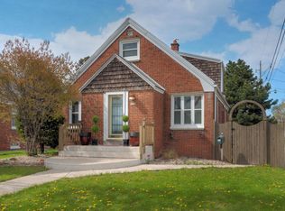 1820 W Morgan Ave, Milwaukee, WI 53221