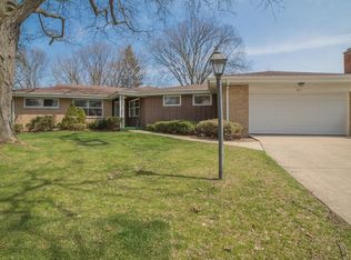 807 S Aldine Ave, Park Ridge, IL 60068