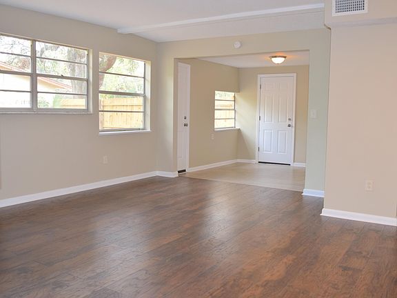 5th image of 2504 ARLEX Drive E