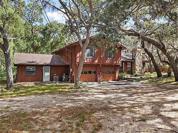 4th image of 10221 OSCEOLA DRIVE
