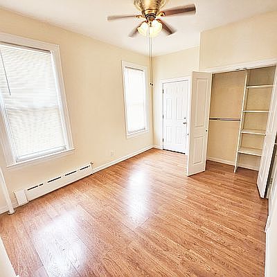 4th image of 25-44 22nd St #1