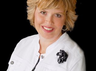 1006 E Front St, Bloomington, IL 61701