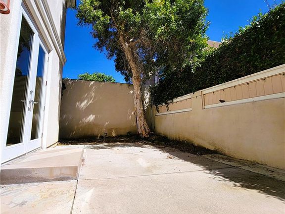 Concrete are for bikes and dining