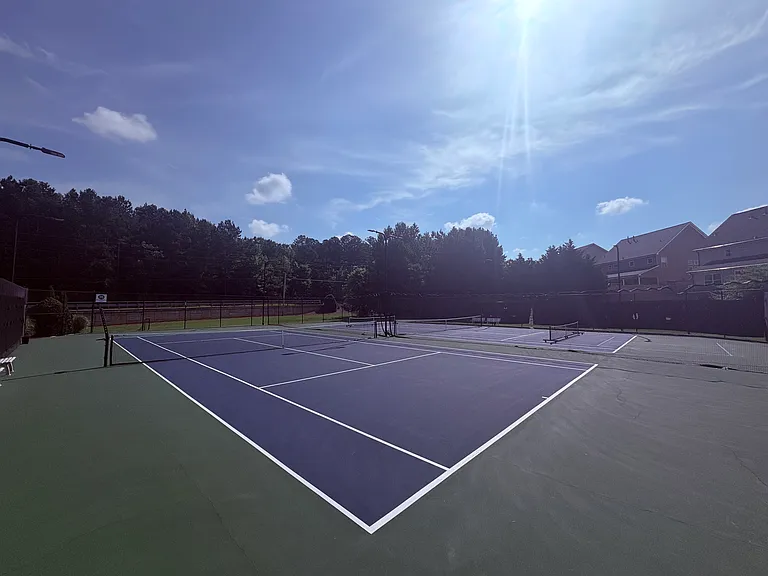Community Tennis/Pickle ball Courts