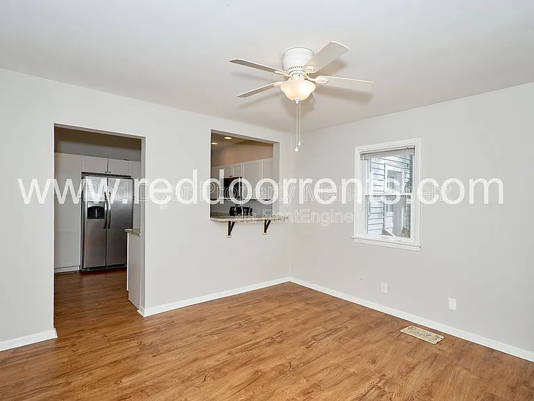 4704 N College Ave — Photo 6