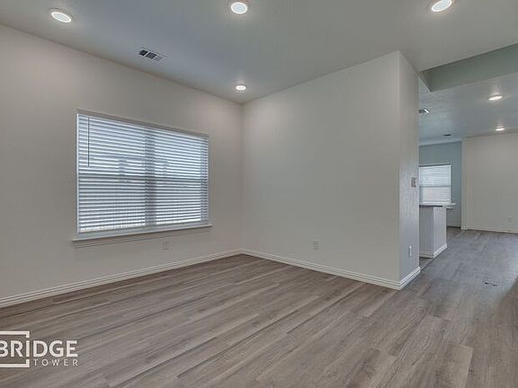 4th image of 7304 Parkside Place Dr