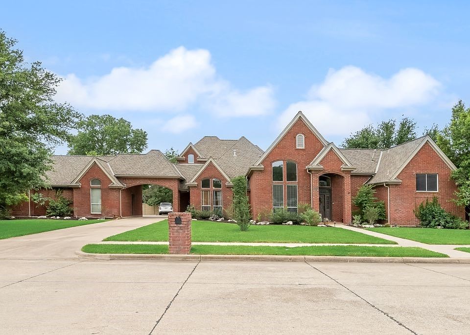 1st image of 2601 Highland Meadow Dr