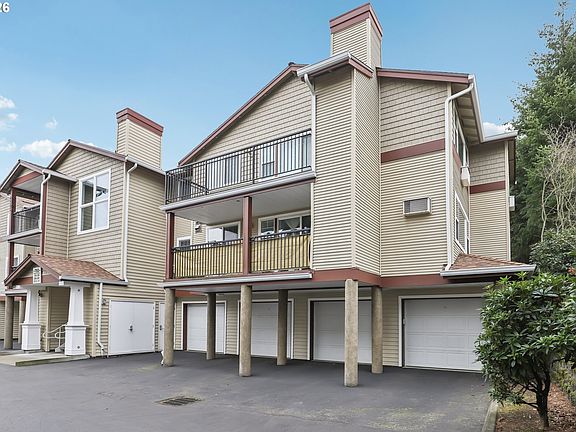 3rd image of 760 NW 185th Ave Unit 308