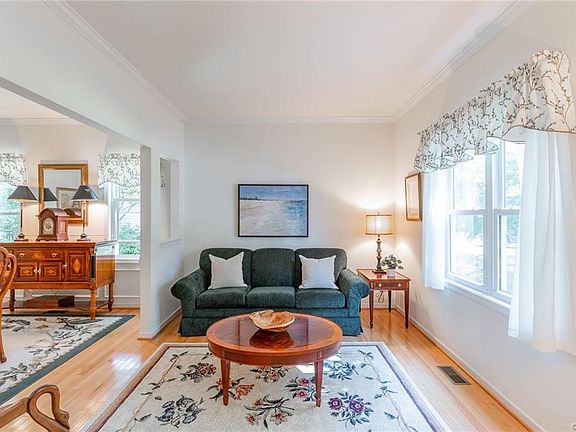 5th image of 11152 Bugle Ln