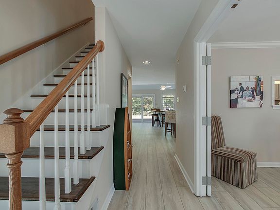 4th image of 9223 Mirkwood Dr