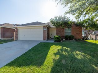8116 Ruse Springs Ln, Fort Worth, TX 76131