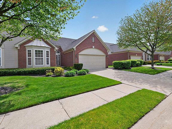 2nd image of 4288 Gardenia Dr
